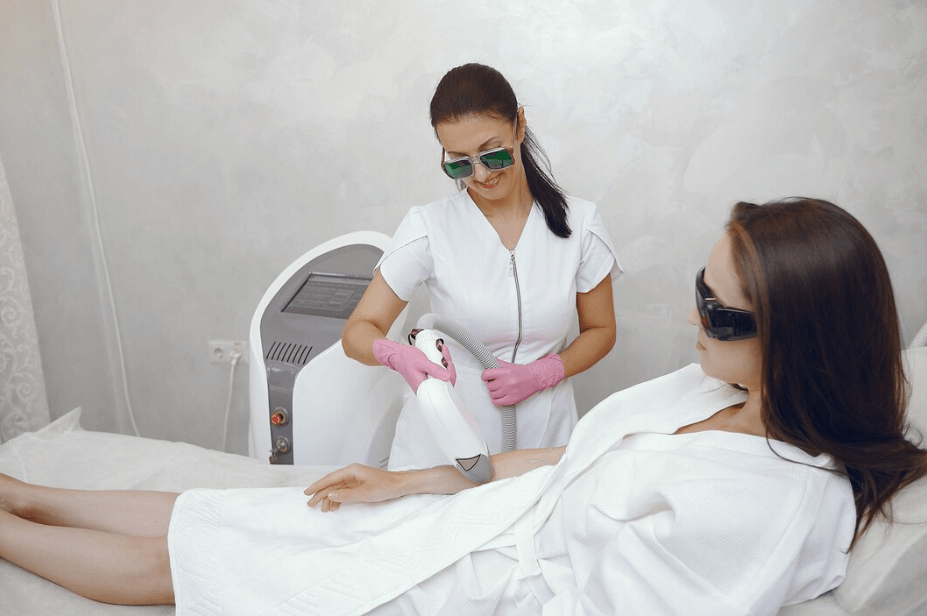 How Does Cold Laser Therapy Work to Alleviate Pain and Promote Healing