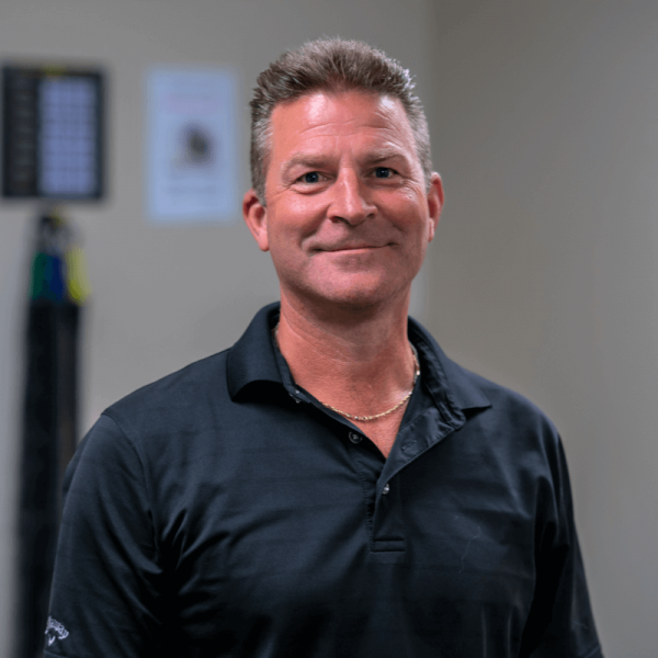 2022.11.28 – Dr Jeff portrait (3) 800 tiny Dr Jeffrey Watkin chiropractor